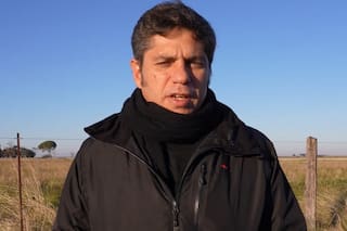 Kicillof hizo un video en una zona fría para criticar el recorte de subsidios que aprobó Milei