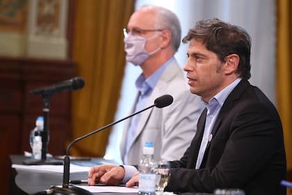 Axel Kicillof anunciando los cambios en la cuarentena