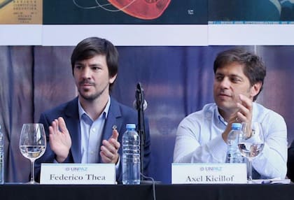Axel Kicillof con Federico Thea.