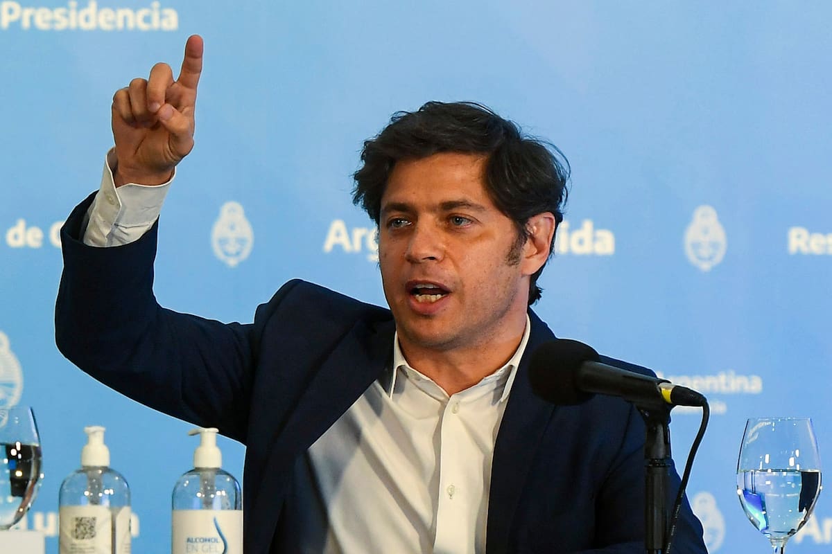 Axel Kicillof durante el anuncio desde Olivos