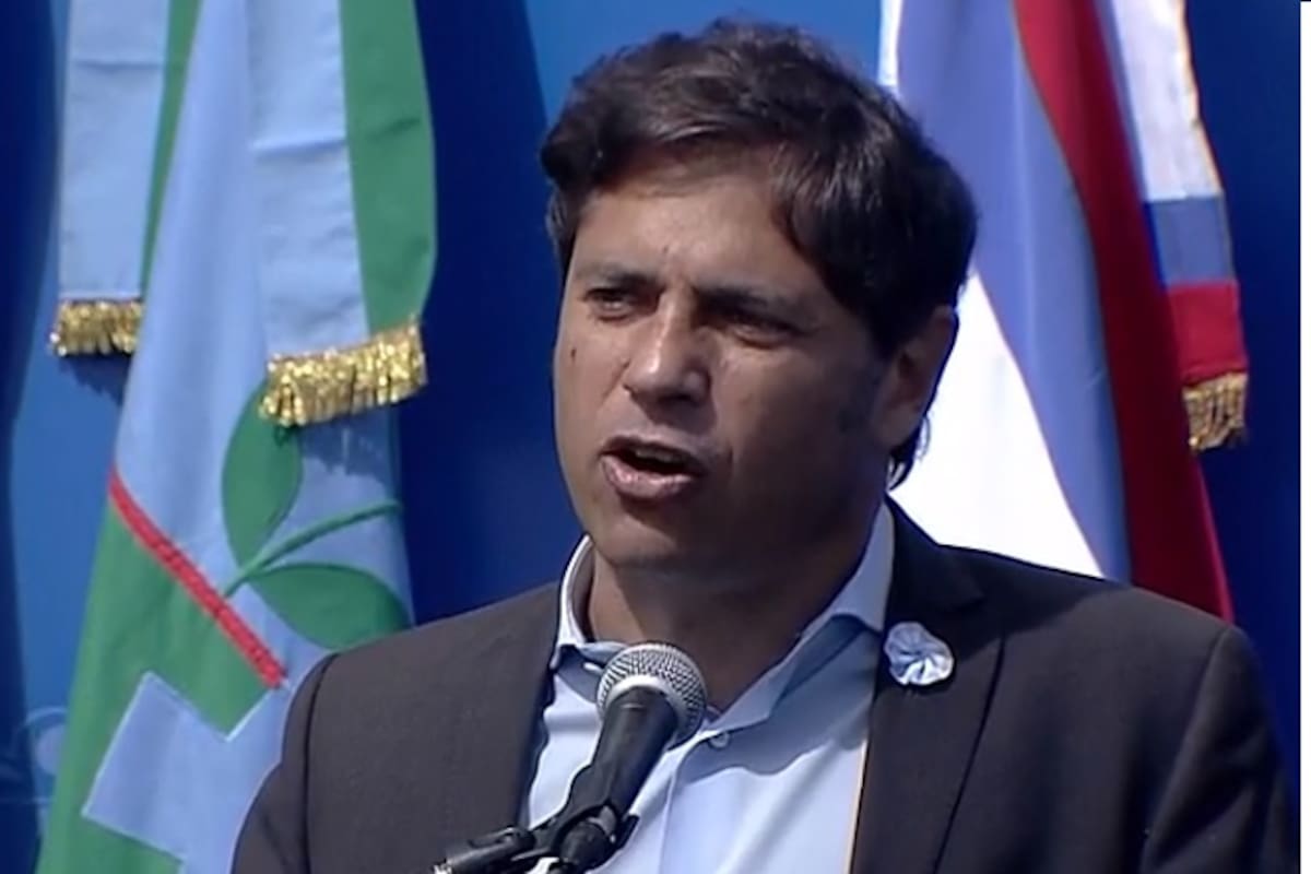 Axel Kicillof en el acto por Malvinas