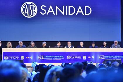 Axel Kicillof, Gobernador de la Provincia de Buenos Aires, en el #61CongresoFATSA. La Falda, Córdoba