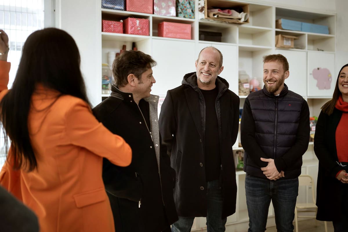 Axel Kicillof junto a Insaurralde, Otermín y Marina Lesci