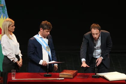 Axel Kicillof les tomó juramento a sus ministros: "Quiero un gabinete militante"