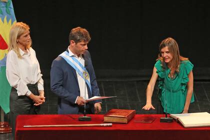 Axel Kicillof les tomó juramento a sus ministros: "Quiero un gabinete militante"