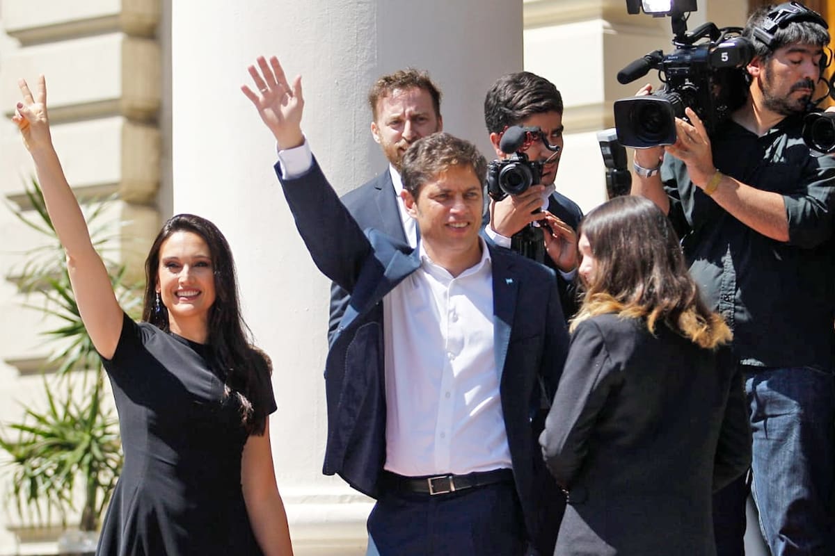 Axel Kicillof llaga para asumir a la gobernación como gobernador de la provincia de Buenos Aires