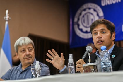 Axel Kicillof participó de un acto de la UOM en Mar del Plata, junto a Abel Furlán