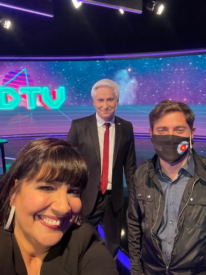 Axel Kicillof visitó Sobredosis de TV, el programa que conduce Elizabeth Vernaci y Juan di Natale por C5N