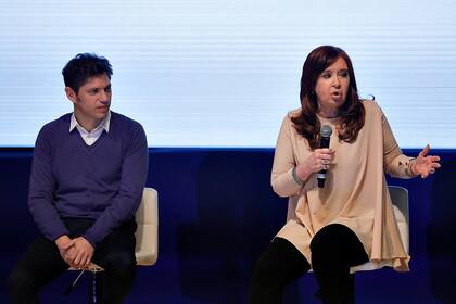 Cristina Kirchner elogió a Kicillof y se refirió a María Eugenia Vidal