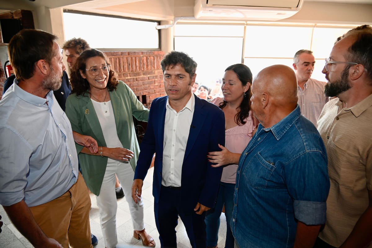 Axel Kicillof,en febrero, cuando encabezó un encuentro con intendentes aliados
