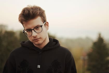 Axozer reveló su rostro (Foto: Instagram @axozerr)