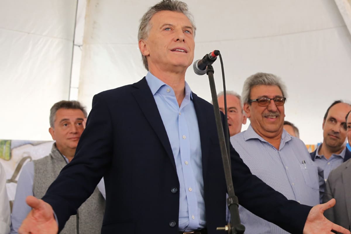 Ayala, a la izquierda de Macri, esta semana