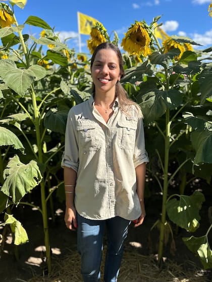 Ayelén Silva Reis, extensionista para el sur de Córdoba, San Luis, noreste de La Pampa y noroeste de Buenos Aires.