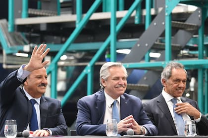 Ayer, el presidente Alberto Fernández participó de la inauguración de una fábrica de tejidos en La Rioja