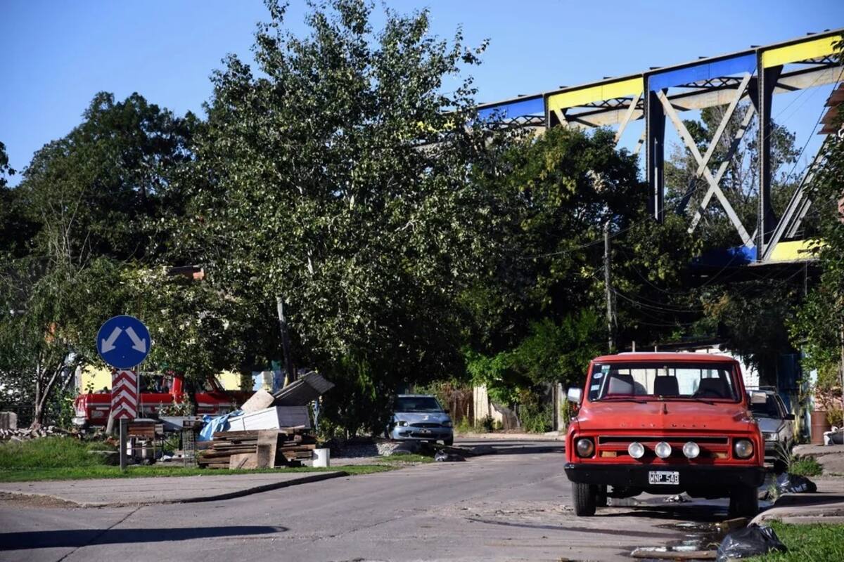 Ayolas y Avenida de Circunvalación, en la zona sur de Rosario, donde una joven fue asesinada a balazos y una mujer y un chico de 12 años terminaron heridos