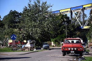 Ayolas y Avenida de Circunvalación, en la zona sur de Rosario, donde una joven fue asesinada a balazos y una mujer y un chico de 12 años terminaron heridos