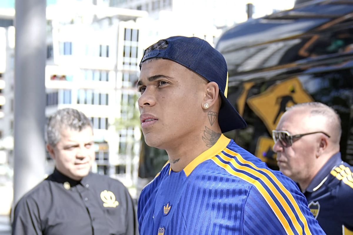 Ayrton Costa ya se sumó a la concentración en Miami (Prensa Boca)