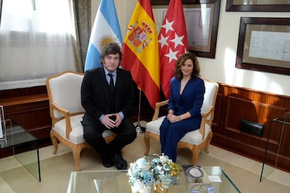 Ayuso y Milei