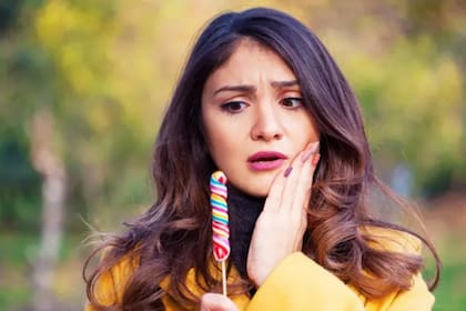 Azúcar; dientes; caramelos; Dulces; BBC; BBC Mundo; Caries