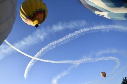 BA Flota no solo gira alrededor de los globos aerostáticos; Habrá paseos de autos clásicos, exhibiciones aeronáuticas y espectáculos circenses para toda la familia