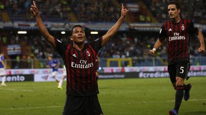 Bacca anotó el único tanto para el triunfo de Milan