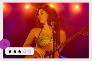 Back to black, la biopic sobre la vida de Amy Winehouse, dirigida por Sam Taylor-Johnson y protagonizada por Marisa Abela