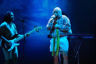 Bad Bunny gana el Latin Grammy al álbum del año por “DeBÍ TiRAR MáS FOToS”