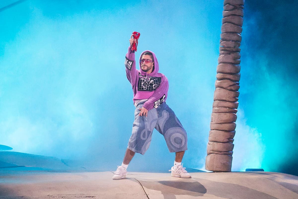 Bad Bunny homenajeó a Charly García en su presentación en la Argentina