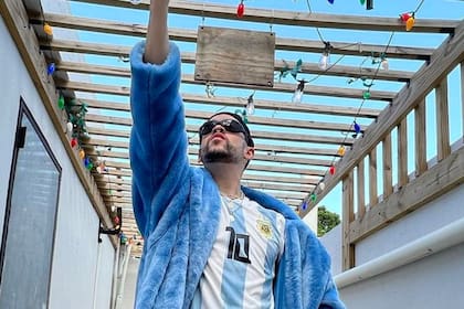 Bad Bunny llegó a Buenos Aires el martes; este viernes dará el primero de sus tres shows en el Monumental