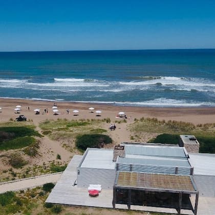 Bahía de los Moros está ubicado a 30 minutos de Necochea, en el partido de Lobería; el barrio privado posee toda una bahía de playa privada (foto: Facebook de Bahía de los Moros)