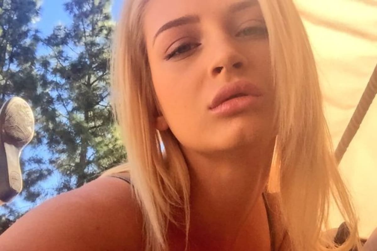 Bajo el nombre Aubrey Gold grabó unos 2000 videos entre 2015 y 2018