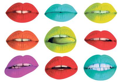 Bajo el sol, labios que se destacan y brillan si están bien cuidados