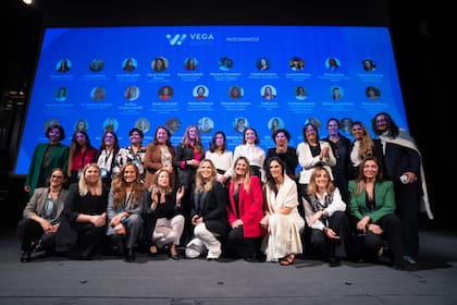 Bajo la premisa de que "un país que quiere crecer no se puede dar el lujo de desaprovechar el 50% de su talento", lanzan la red VEGA