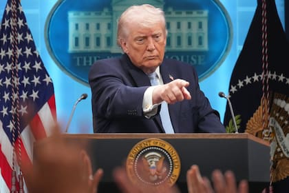 Bajo la segunda administración de Trump se realizaron 2,2 millones de autodeportaciones y más de 675 mil deportaciones