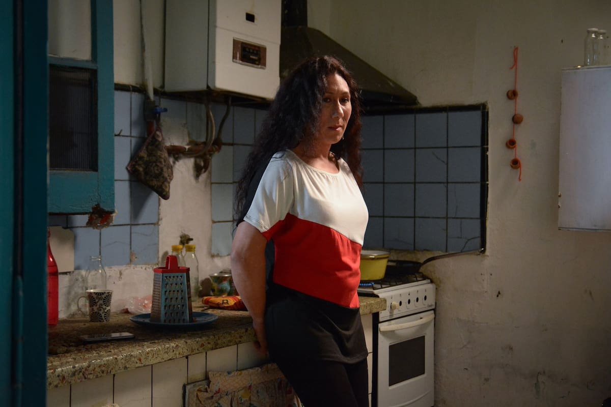 Bajo mi piel morena