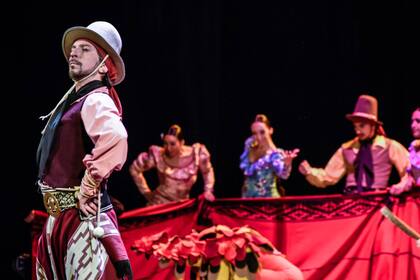 Ballet Folklorico Nacional