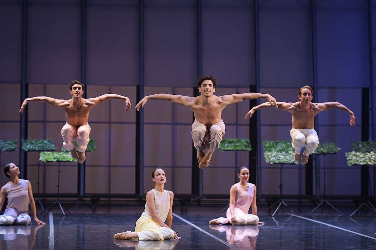 Ballet Nacional del Sodre,de Mauricio Wainrot