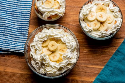 Banana Pudding. Classic traditional American dessert favorite. Banana Pudding, made with vanilla pudding, bananas and vanilla wafers and whipped cream.