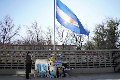 El Día de la Bandera, aniversario de la muerte de Manuel Belgrano, será feriado el martes 20