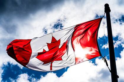 Castaño aseguró que otras personas con residencia y ciudadanía en Canadá tuvieron problemas para ingresar a EE.UU.