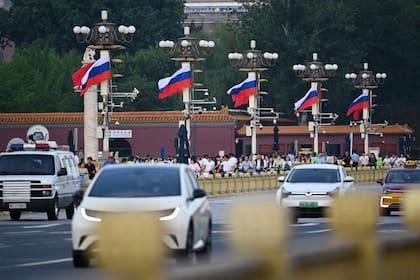 Banderas rusas en Pekín por la visita de Putin