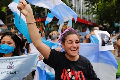 Banderazo del #8N en Mendoza