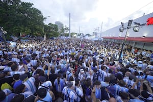 Multitudinarios banderazos en Miami antes del partido contra Cabo Verde