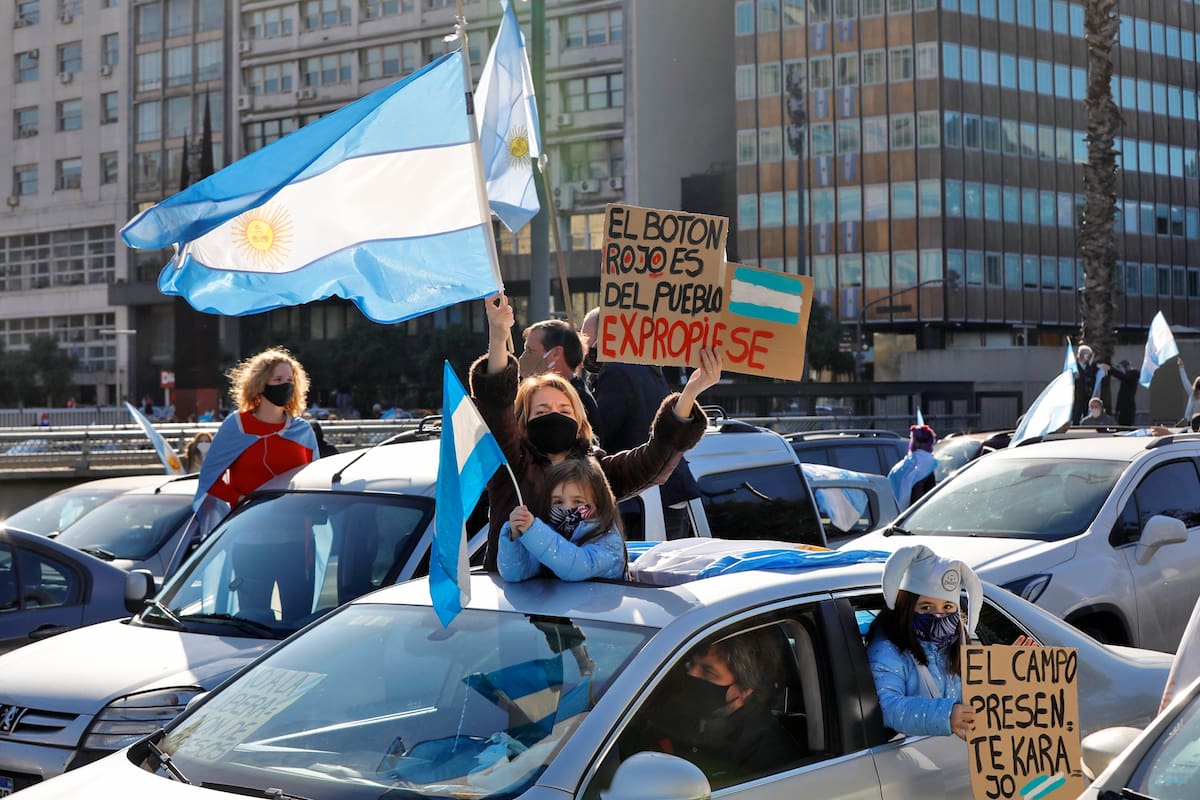 Banderazo del 17A contra el Gobierno