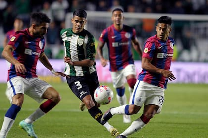 Banfield y San Lorenzo no se sacaron ventajas en el debut en la Copa de la Liga 2022