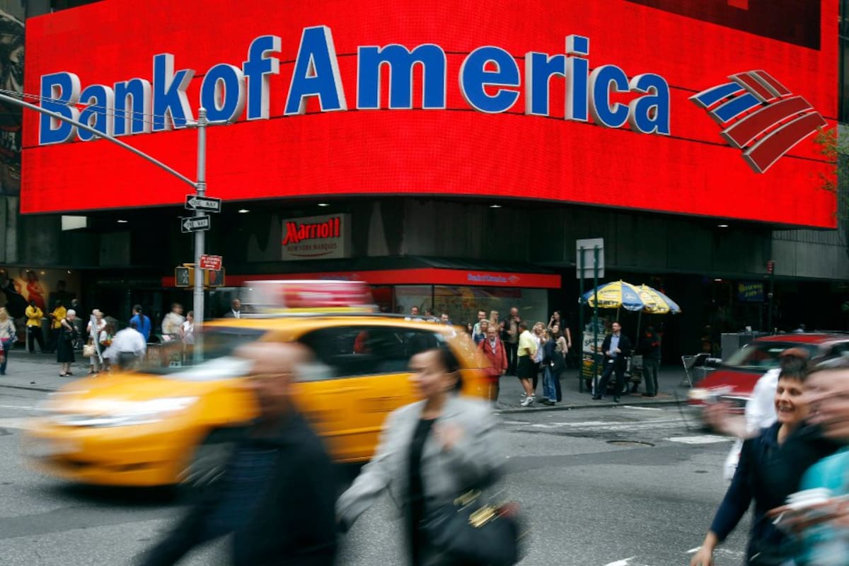 Bank of America, uno de los bancos con calificaciones en baja