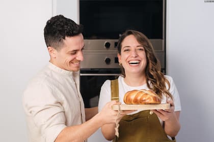 Bárbara y Eden, la pareja que apuesta a su sueño en Barcelona