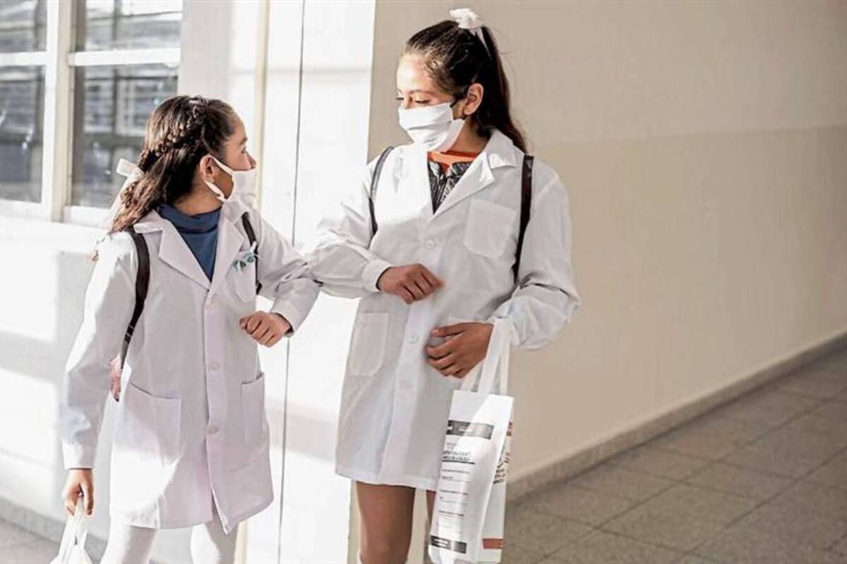 Barbijos, distancia social e higiene reforzada, las claves para el regreso al aula en la primera provincia que permite las clases presenciales,195x123mm