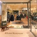 Una icónica marca británica abre en Plaza San Martín su tienda más grande de la región