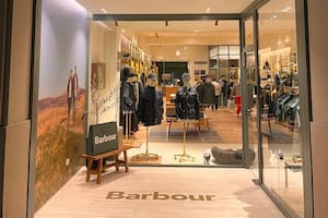 Una icónica marca británica abre en Plaza San Martín su tienda más grande de la región
